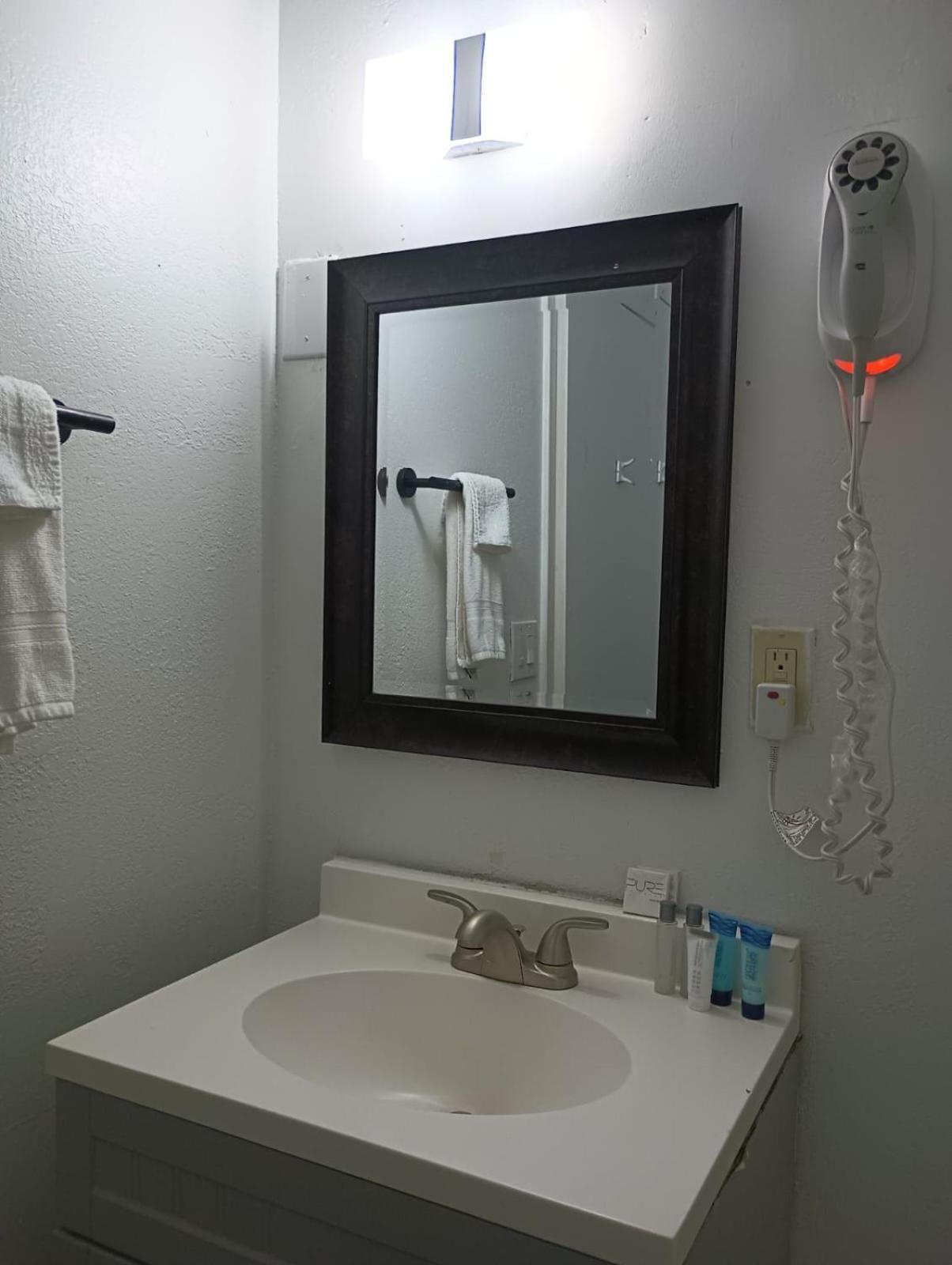 Cedar Inn & Suites South Lake Tahoe Zewnętrze zdjęcie