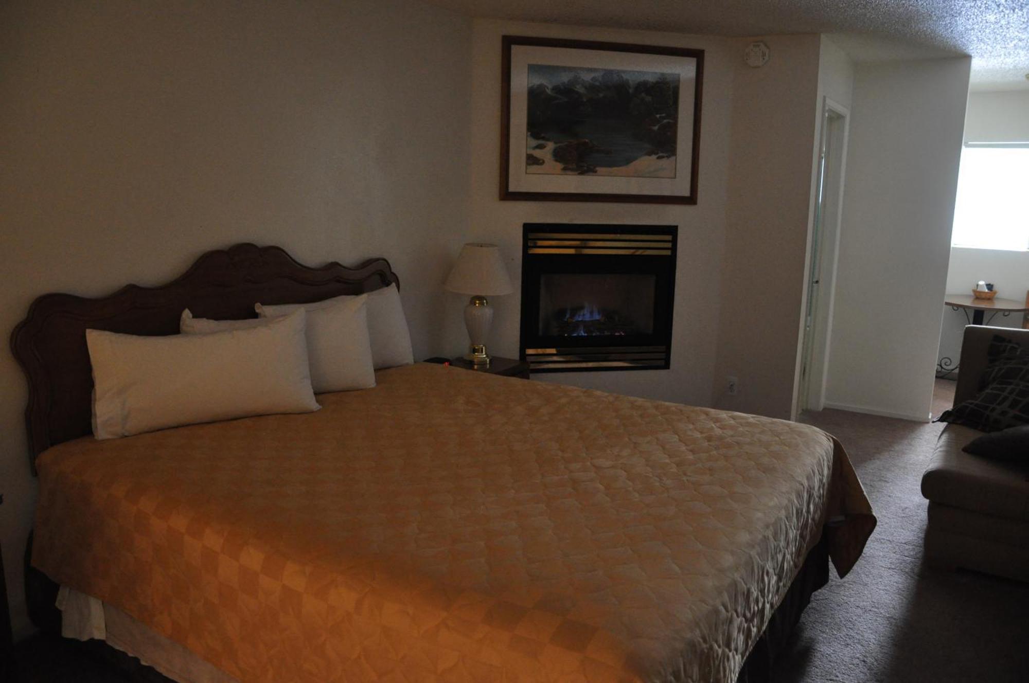 Cedar Inn & Suites South Lake Tahoe Zewnętrze zdjęcie