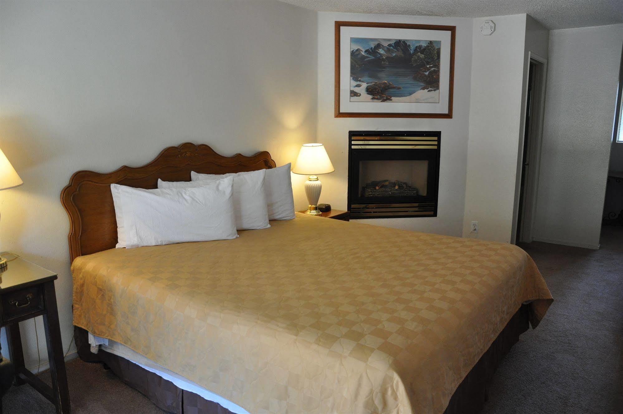 Cedar Inn & Suites South Lake Tahoe Zewnętrze zdjęcie