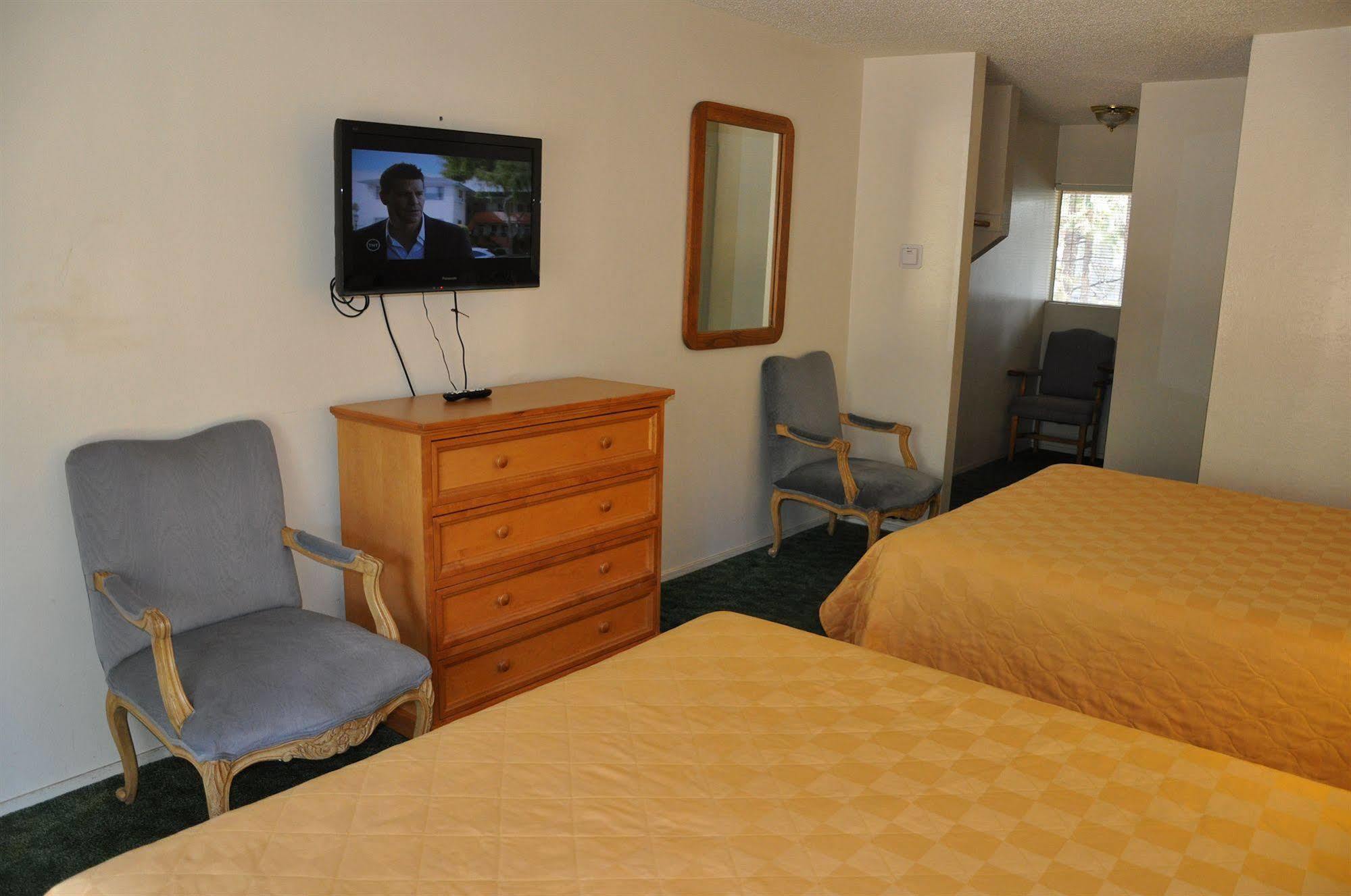 Cedar Inn & Suites South Lake Tahoe Zewnętrze zdjęcie
